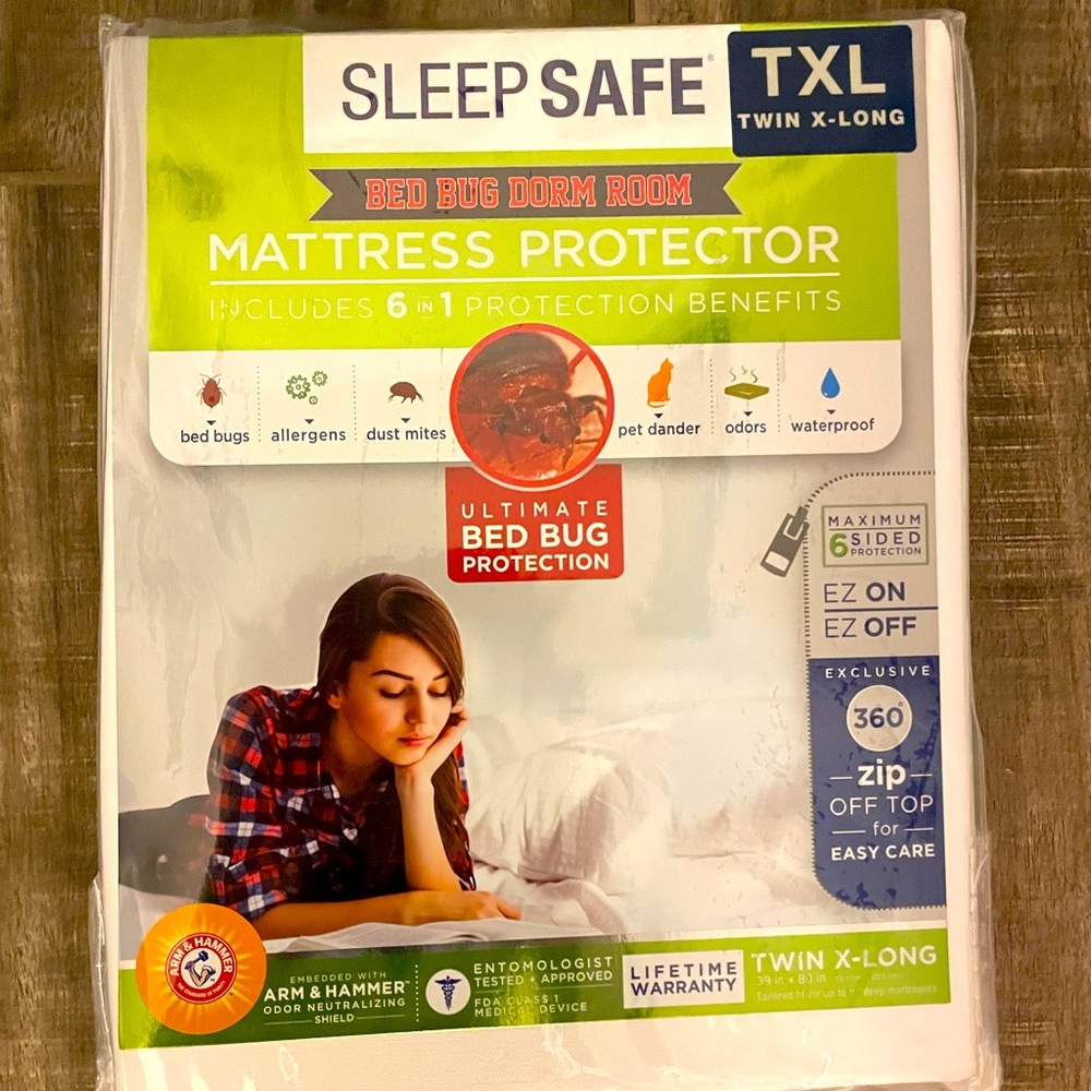 Sleep Safe™ Premium Twin XL Mattress Protector in White